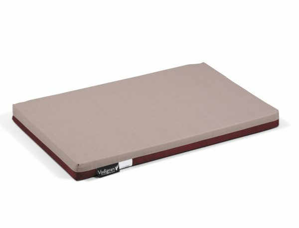 Matras All Season bordeaux 65x40x5cm