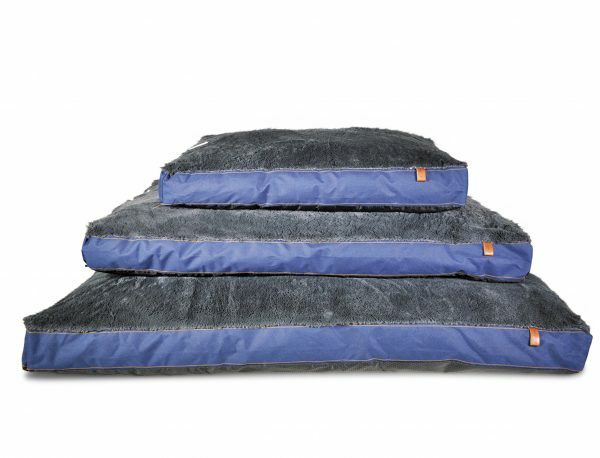 Matras Daley Blue blauw 110x70x10cm