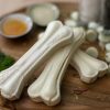 Braaaf White Rawhide Pressed Bones 9 cm (4 pcs)